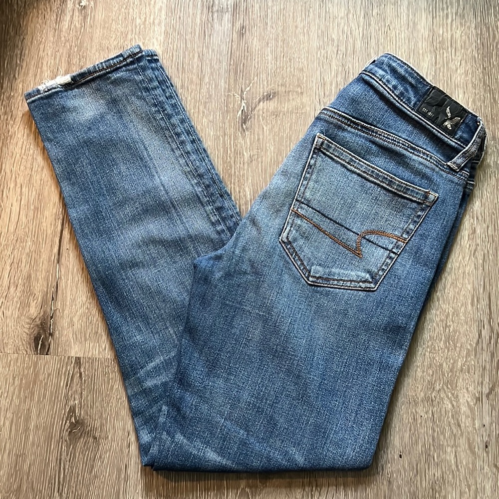 American Eagle Outfitters Vintage Hi-Rise Button Front Size 2 Regular